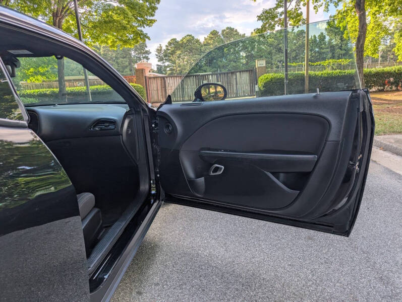 2015 Dodge Challenger SXT