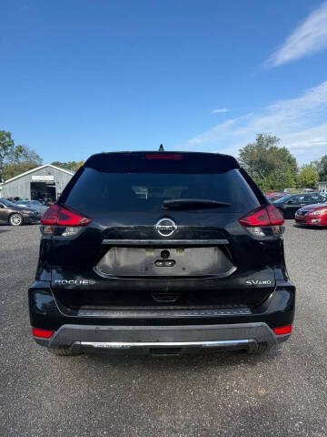 2018 Nissan Rogue SV