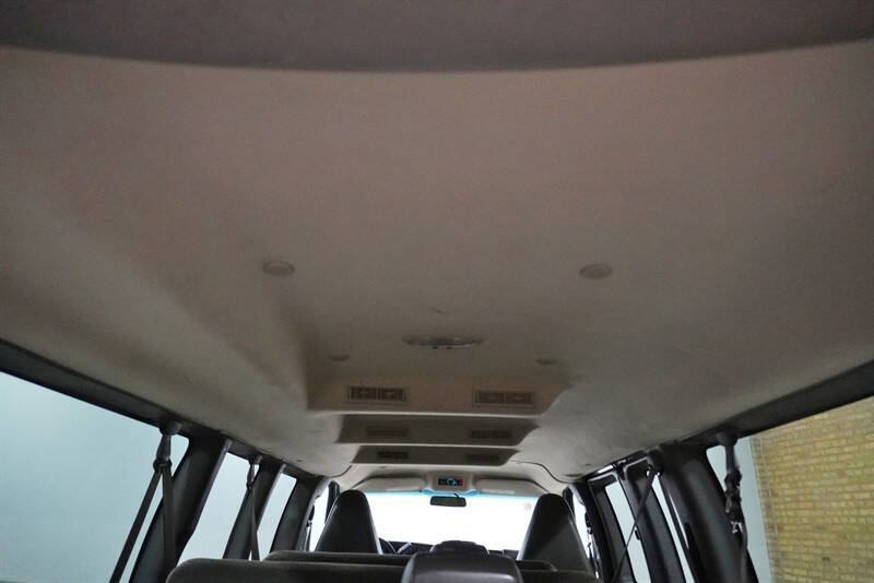 2017 Chevrolet Express LT 3500