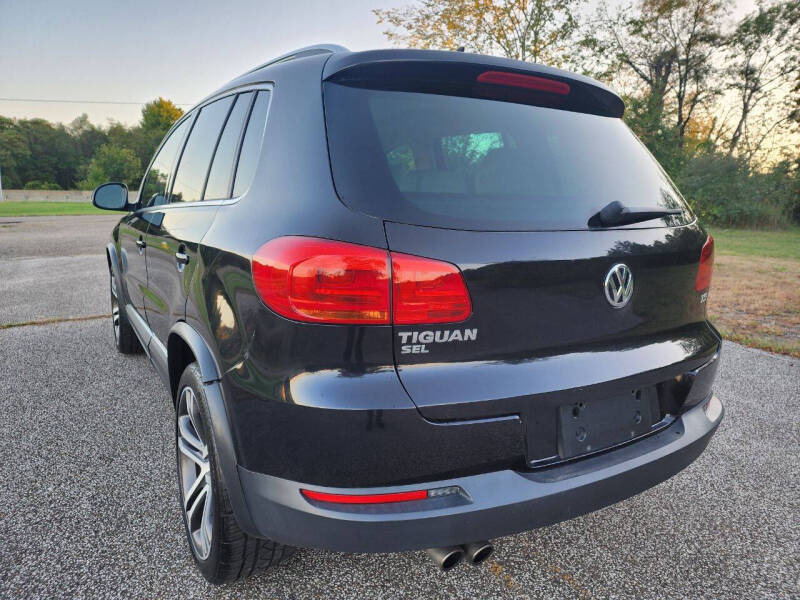 2017 Volkswagen Tiguan SEL photo 12