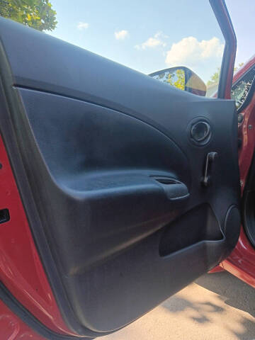 2015 Nissan Versa Note SV