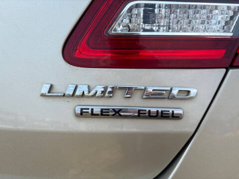 2018 Ford Taurus Limited