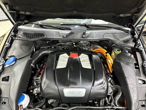 2014 Porsche Cayenne S Hybrid