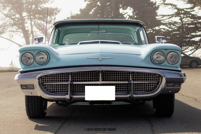 1960 Ford Thunderbird