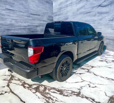 2019 Nissan Titan SV