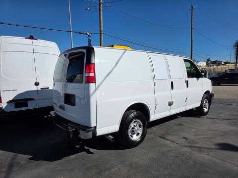 2021 Chevrolet Express 2500