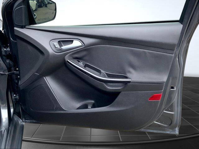 2018 Ford Focus Titanium