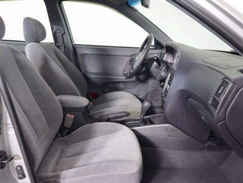 2005 Hyundai Elantra GLS