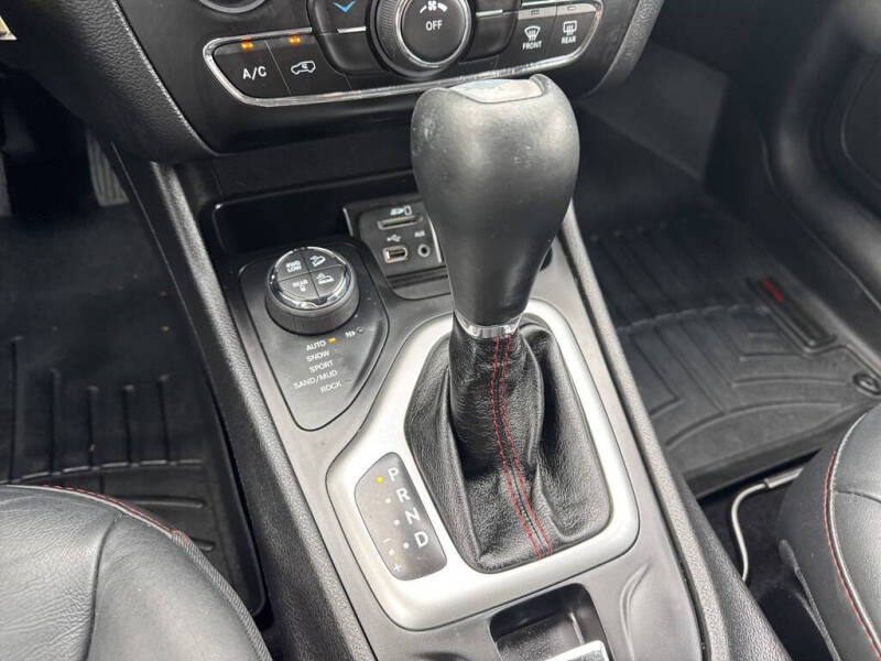 2016 Jeep Cherokee Trailhawk