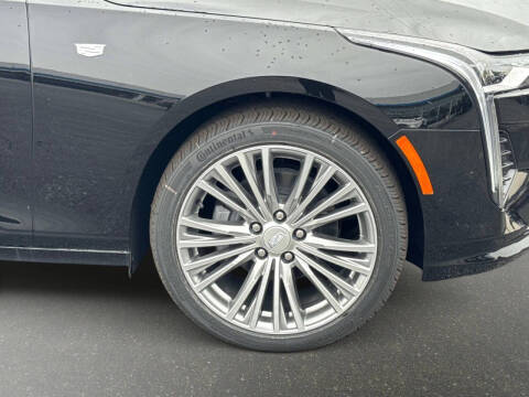 2026 Cadillac CT4 Premium Luxury