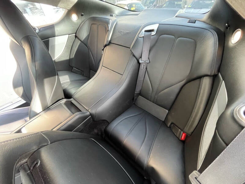 2012 Aston Martin Virage