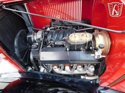 1933 Chevrolet Apache