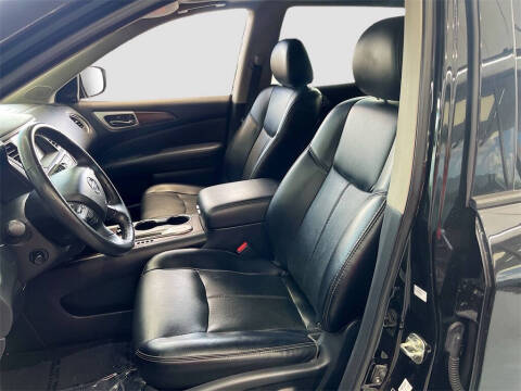 2020 Nissan Pathfinder Platinum