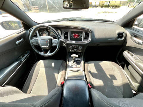 2015 Dodge Charger SE