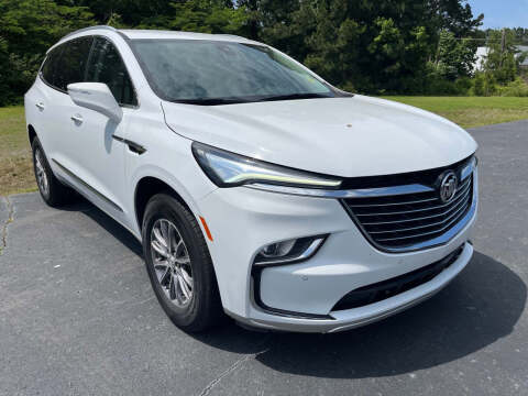2024 Buick Enclave Essence