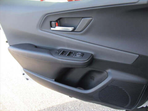 2025 Toyota Prius XLE