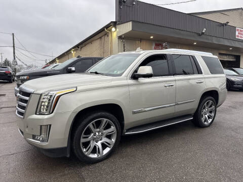 2015 Cadillac Escalade Luxury