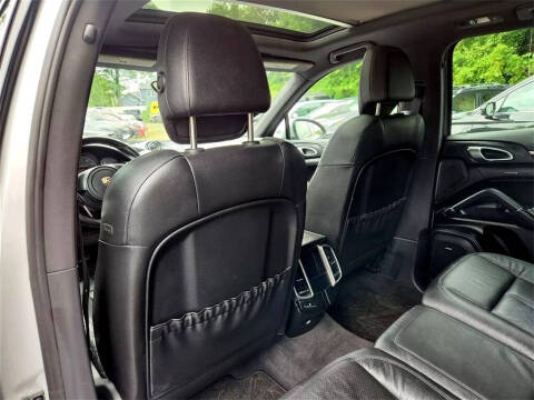 2012 Porsche Cayenne Tiptronic