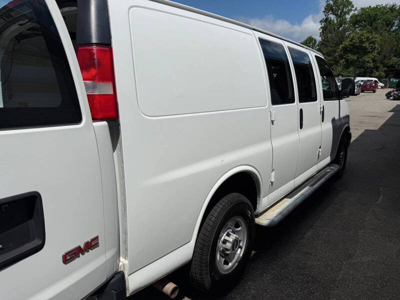 2019 GMC Savana 2500