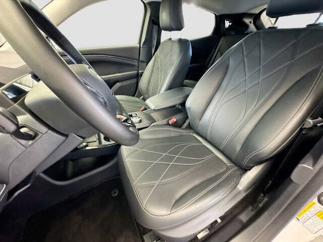 2024 Ford Mustang Mach-E Select