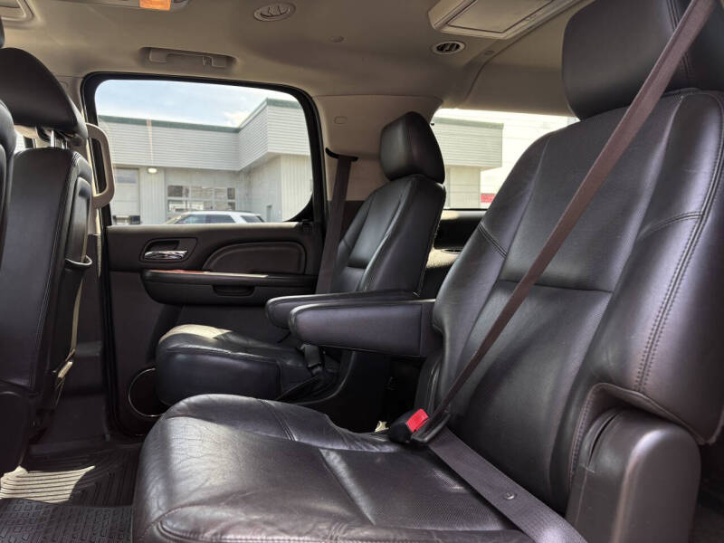 2013 Cadillac Escalade ESV Luxury