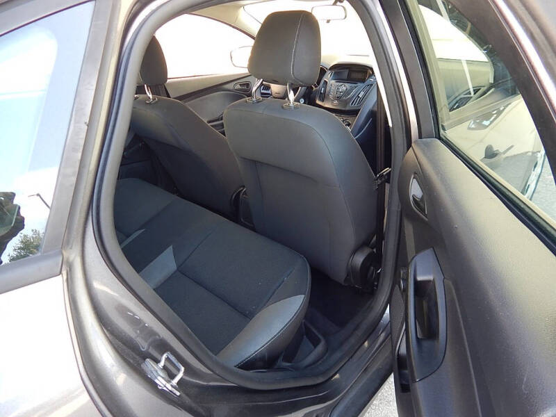 2012 Ford Focus S