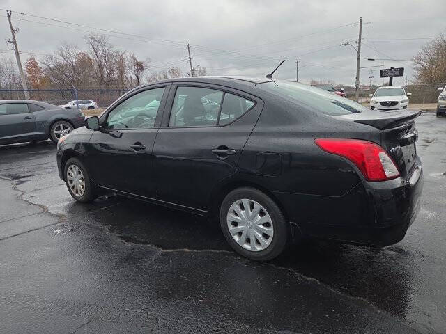 2018 Nissan Versa