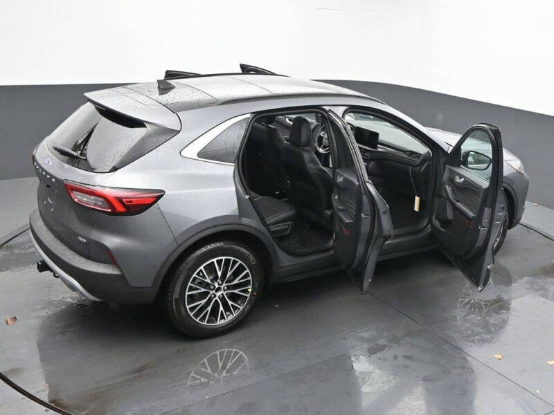 2026 Ford Escape Plug-In Hybrid PHEV