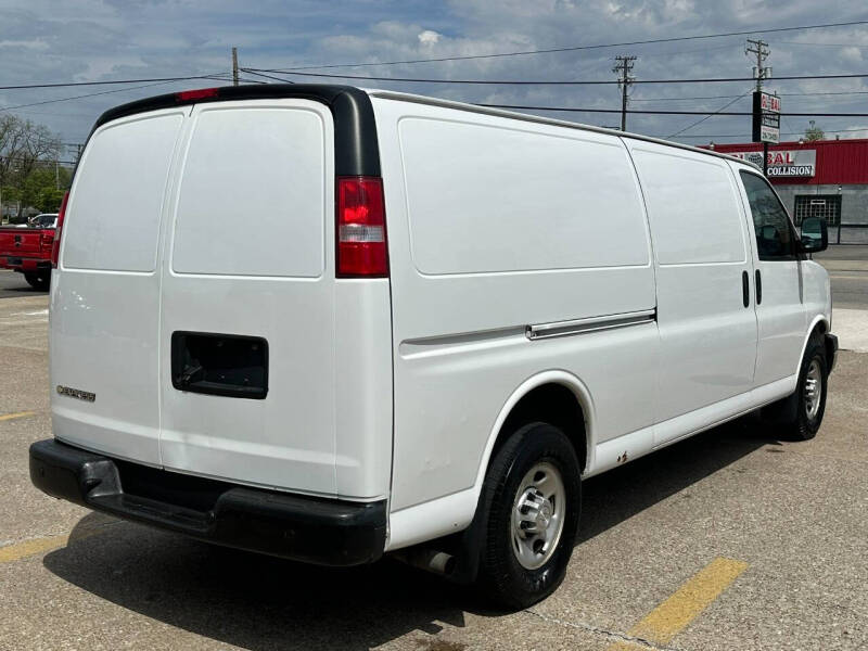 2017 Chevrolet Express 3500
