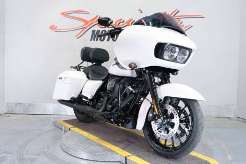 2018 Harley-Davidson Road Glide Special
