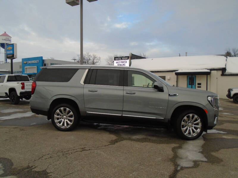 2023 GMC Yukon XL SLT