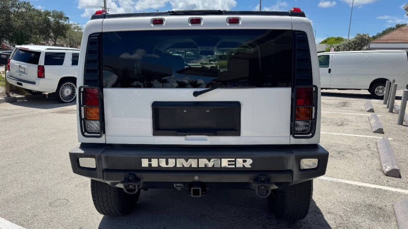 2004 HUMMER H2