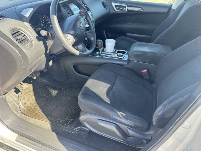 2015 Nissan Pathfinder S