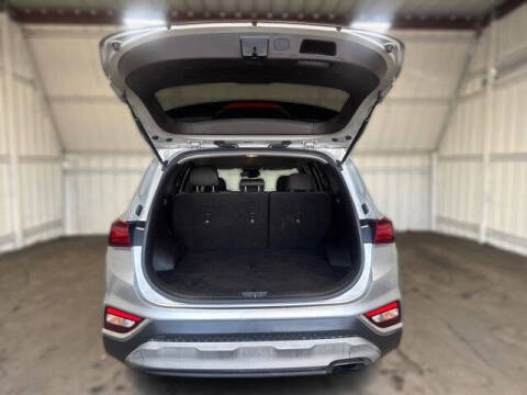 2020 Hyundai Santa Fe SE