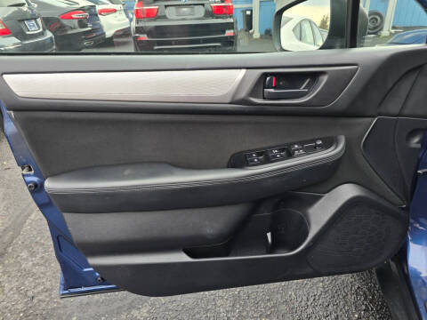 2019 Subaru Outback 2.5i