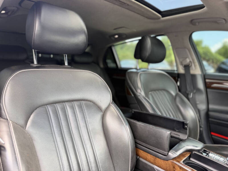 2017 Genesis G90 5.0 Ultimate