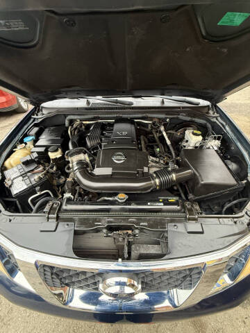 2011 Nissan Pathfinder SV