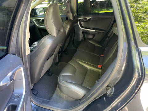 2011 Volvo XC60 T6