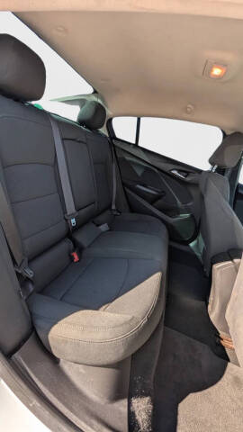 2017 Chevrolet Cruze LT Auto