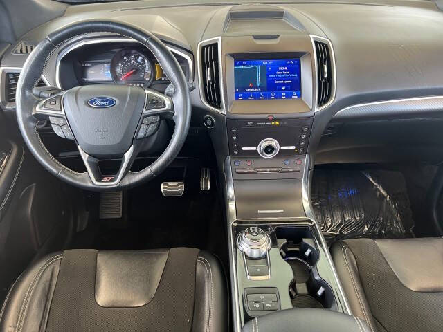 2020 Ford Edge ST