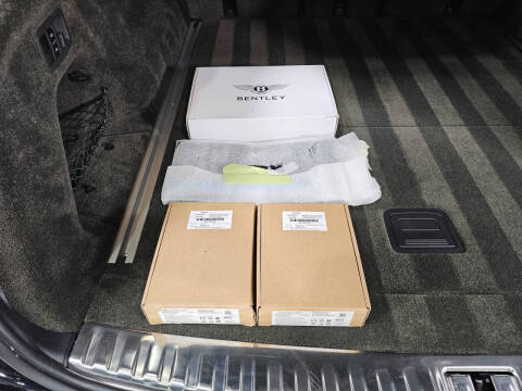 2023 Bentley Bentayga EWB