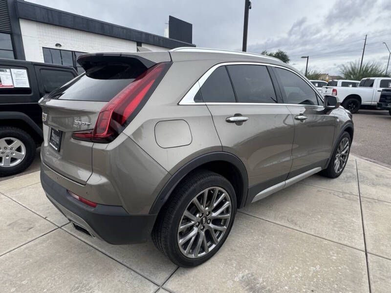 2020 Cadillac XT4 Premium Luxury