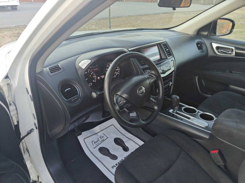 2014 Nissan Pathfinder S