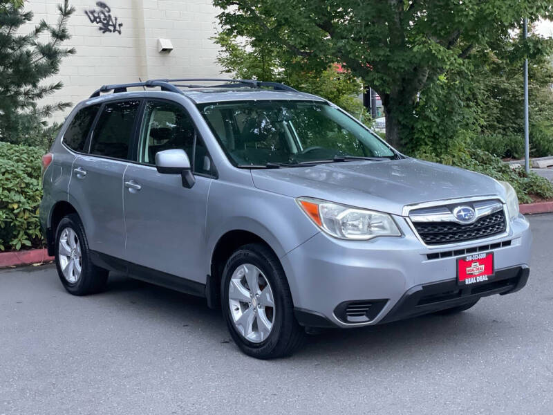 Used 2014 Subaru Forester i Premium with VIN JF2SJAEC4EH433295 for sale in Everett, WA