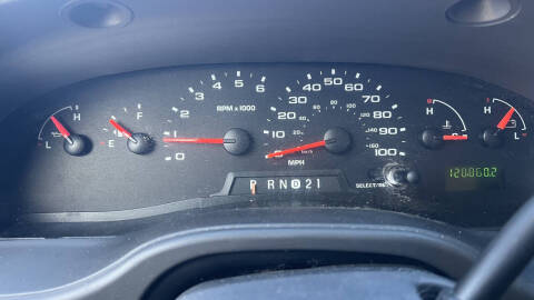 2005 Ford E-Series E-350 SD XLT