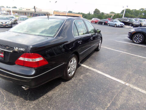2005 Lexus LS 430