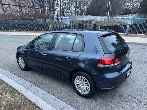 2012 Volkswagen Golf 2.5L PZEV