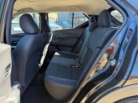 2020 Nissan Kicks SV