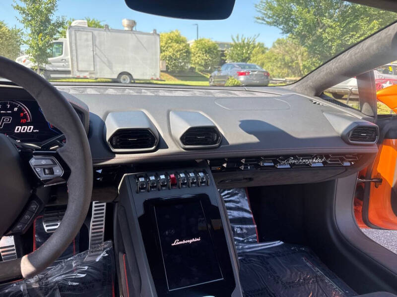 2020 Lamborghini Huracan EVO