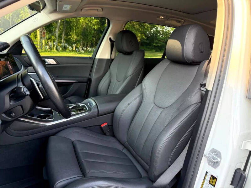 2021 BMW X7 xDrive40i